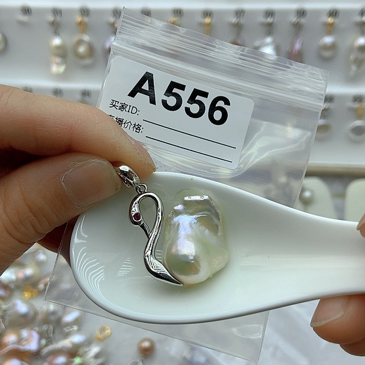 淡水珍珠颈饰银S925镶嵌