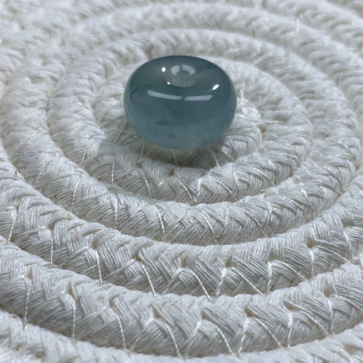 蓝***色翡翠散珠天然翡翠A货