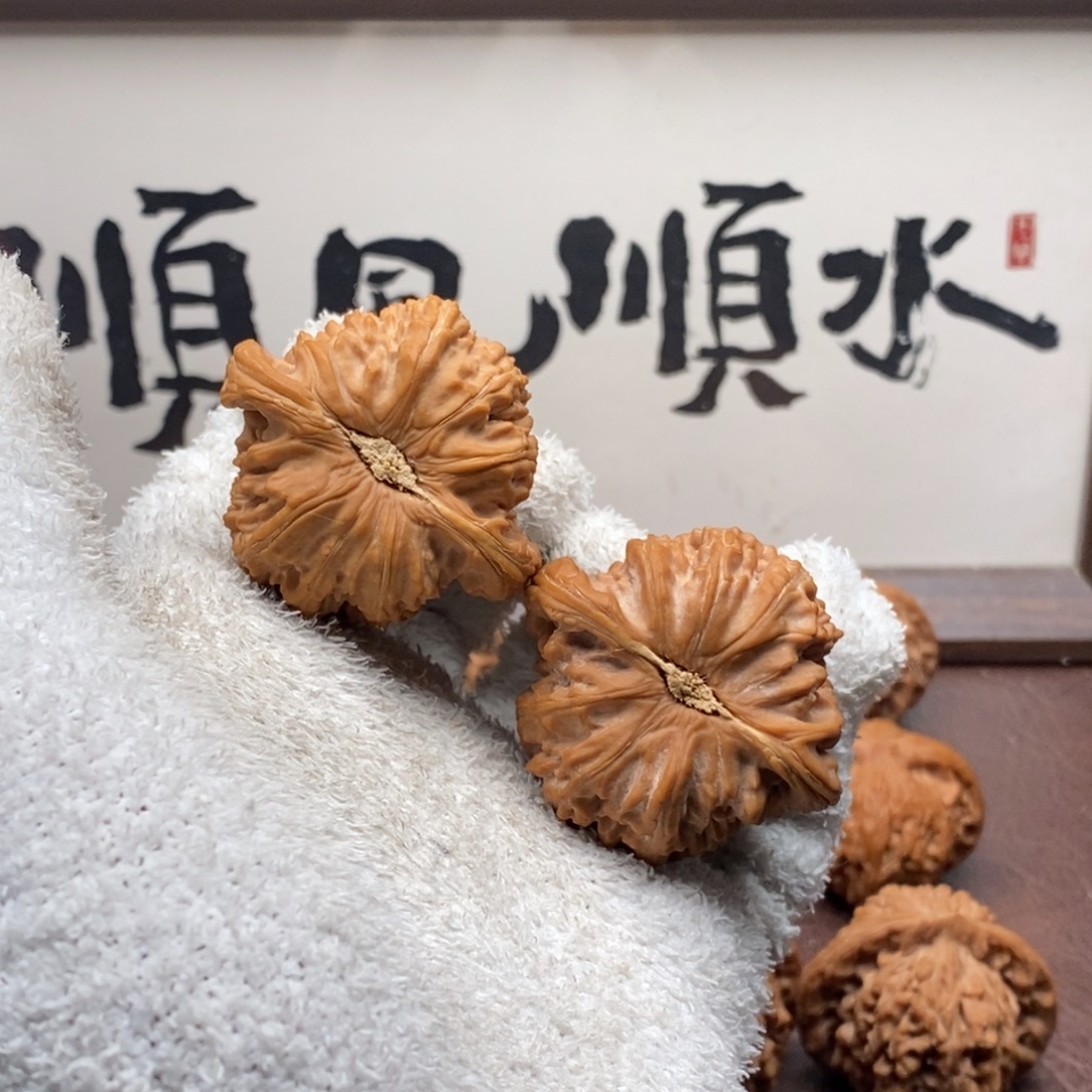 吊坠文玩核桃全品粗筋老款白狮子44.5（48g