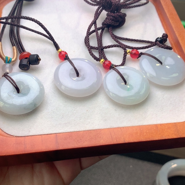 翡翠未镶嵌吊坠(不含链)平安