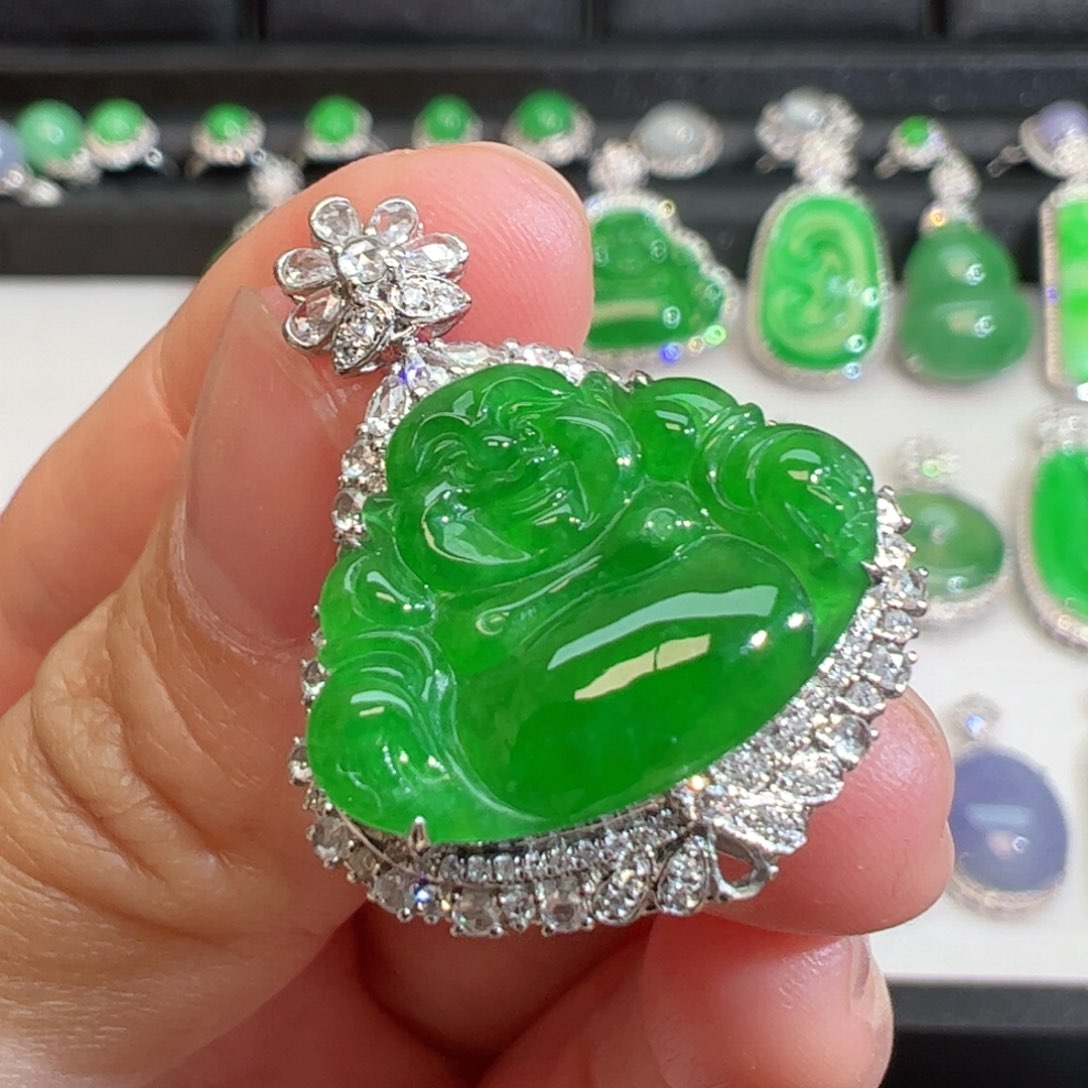 翡翠吊坠(不含链)18K金镶嵌S****e