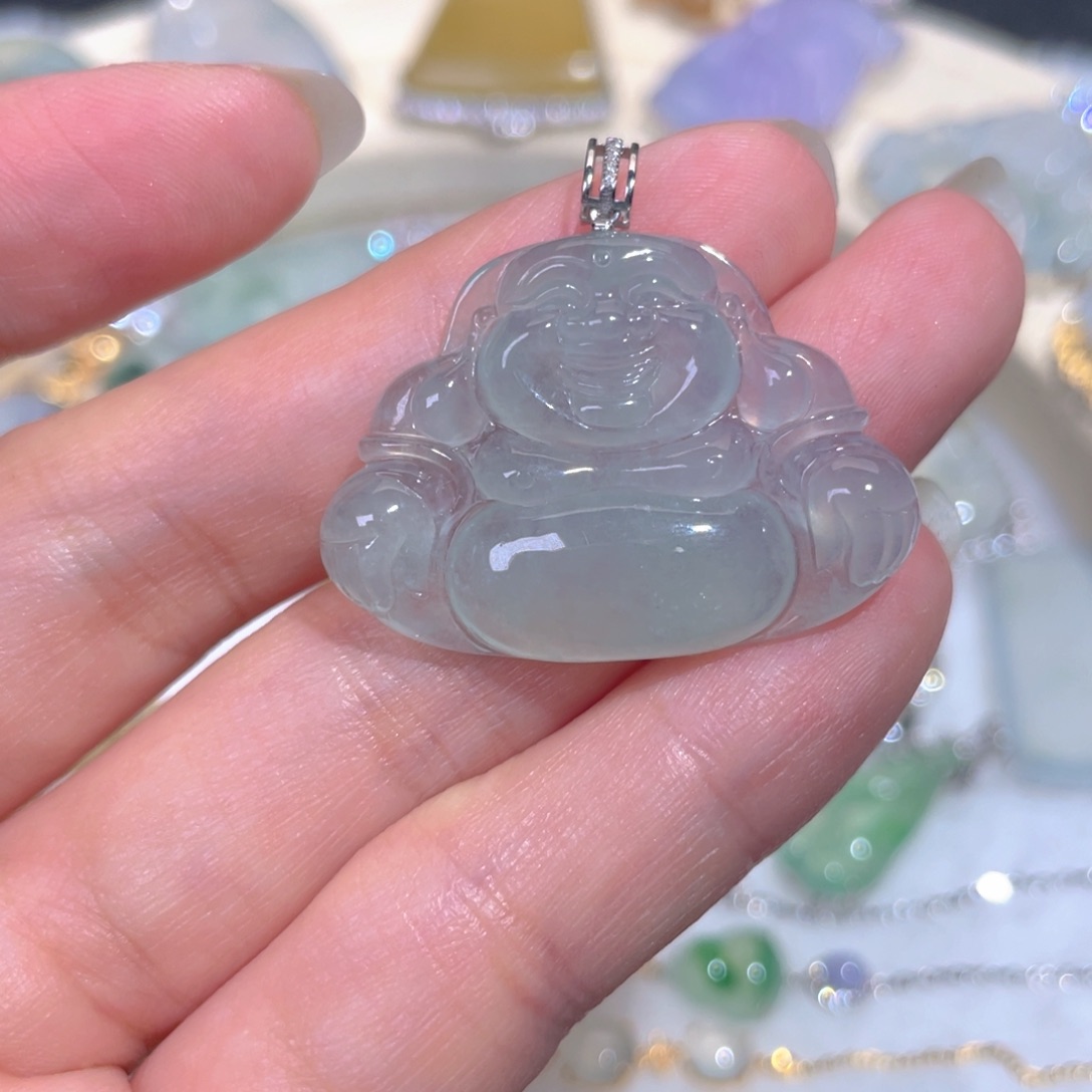 颈饰18K金镶嵌翡翠翡翠