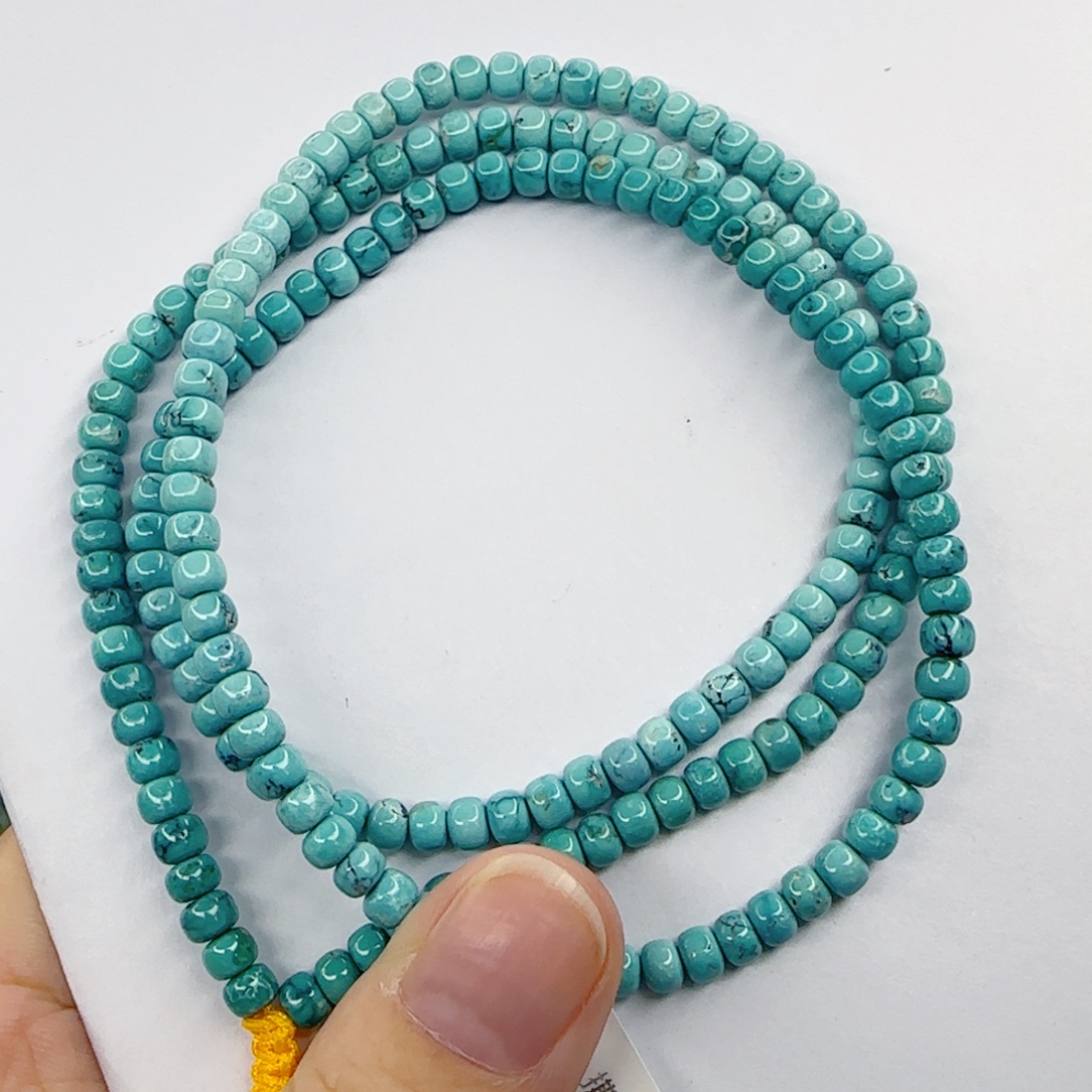 绿松石未镶嵌颈饰