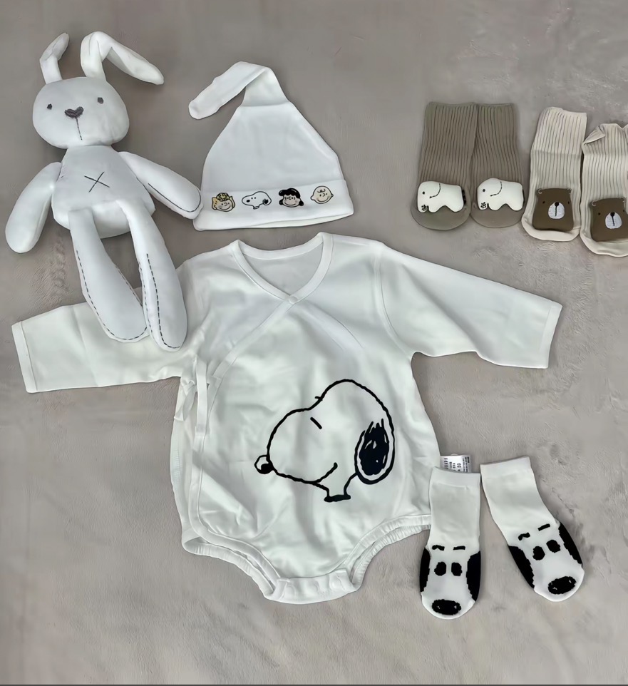 小梦严选母婴用品（睡衣）