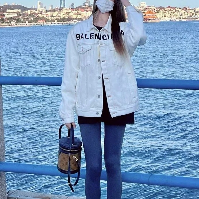 99新 Balenciaga/巴黎世家 36码 A0749 a胸口刺绣大logo牛仔夹克