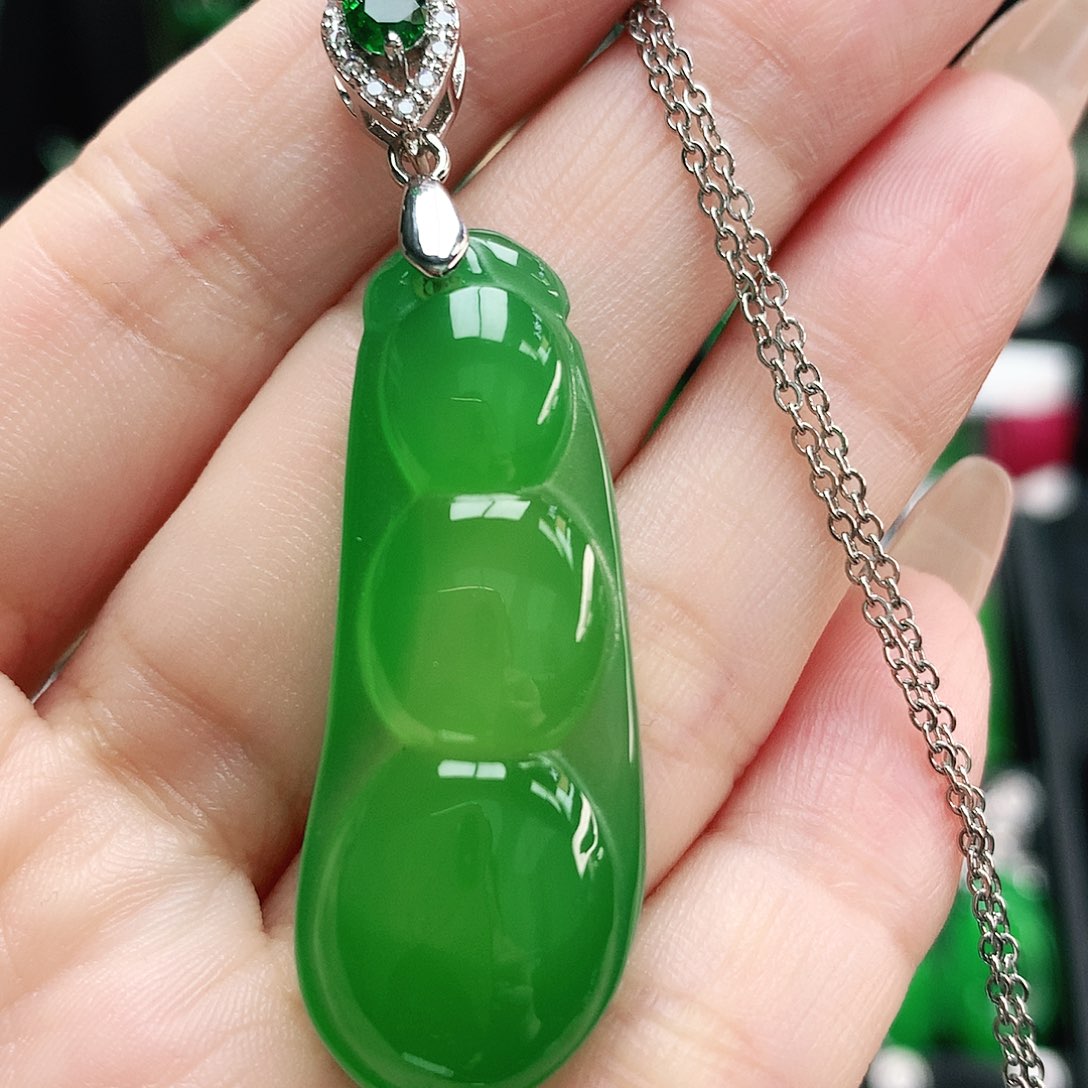 玛瑙/玉髓未镶嵌吊坠