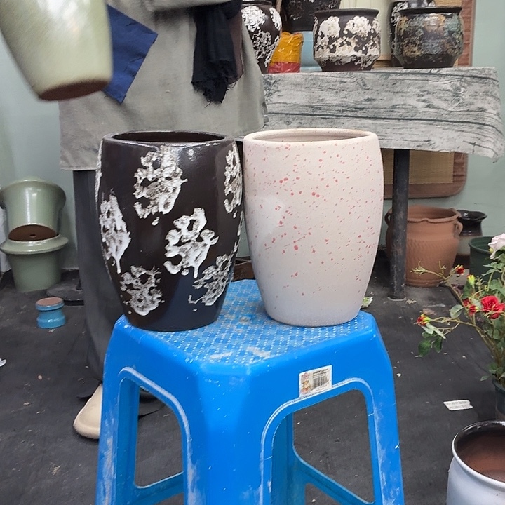 1624 -粗陶花盆有孔-买买买