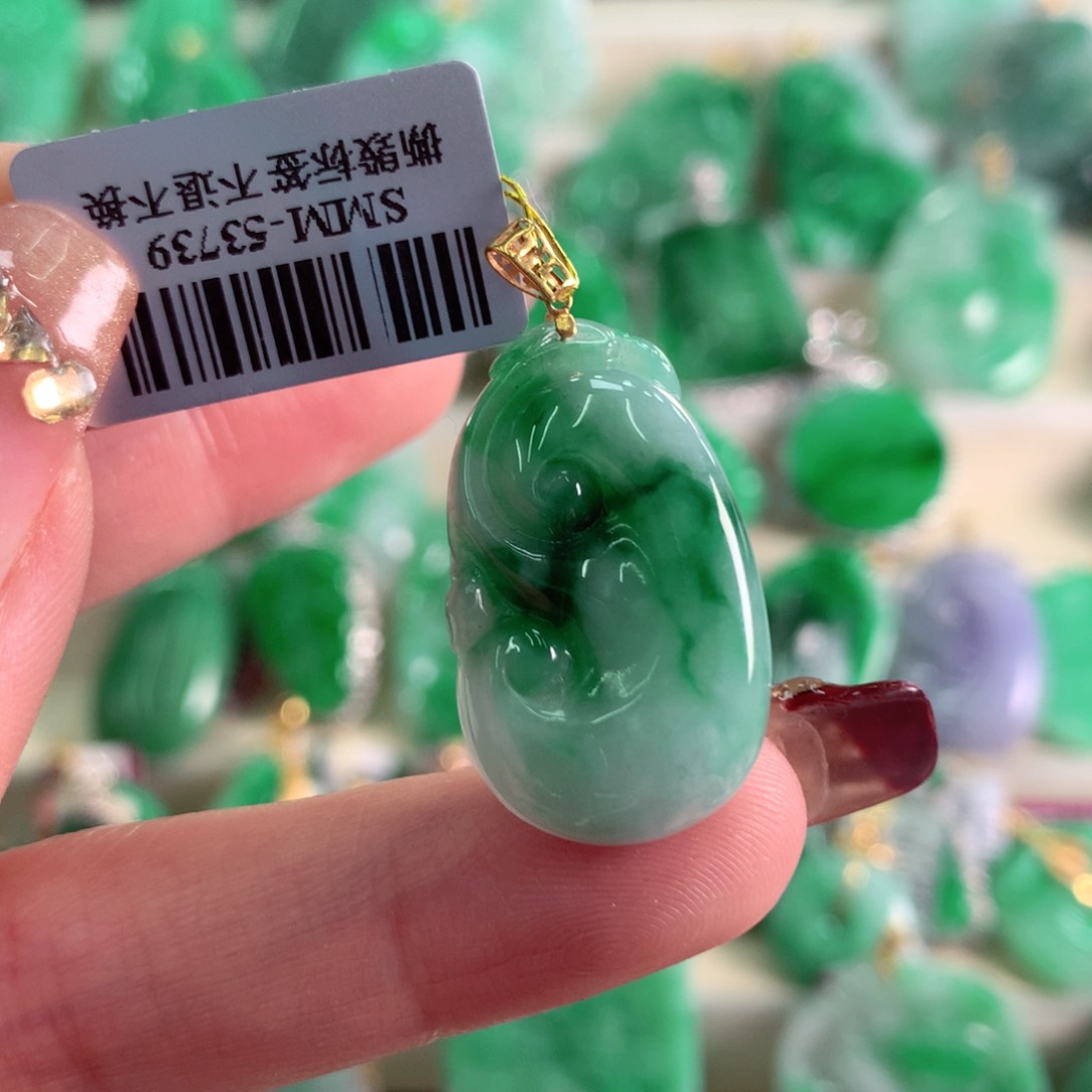 翡翠吊坠(不含链)18K金镶嵌
