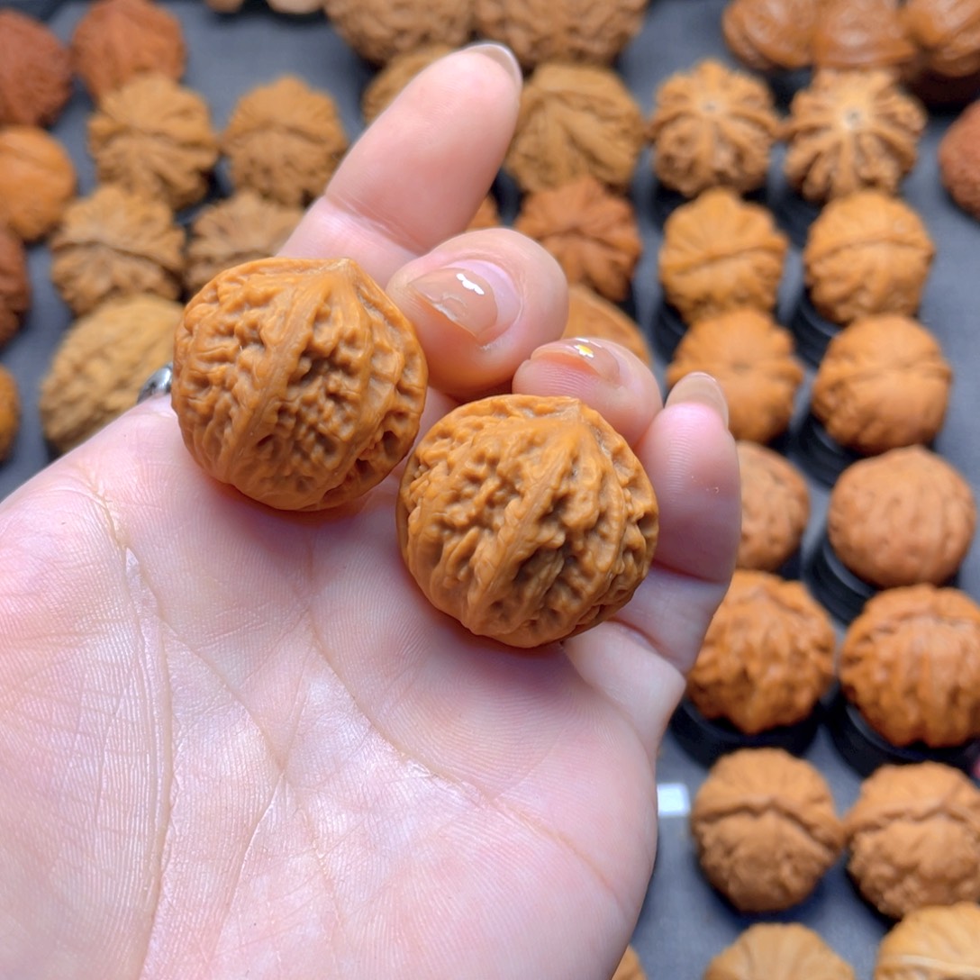 批***！核桃文玩把件小南瓜