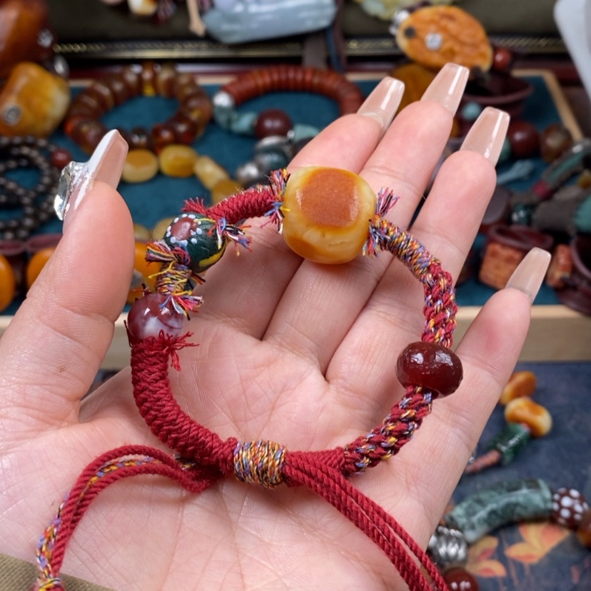 【闪购商品】蜜蜡手链未镶嵌手链