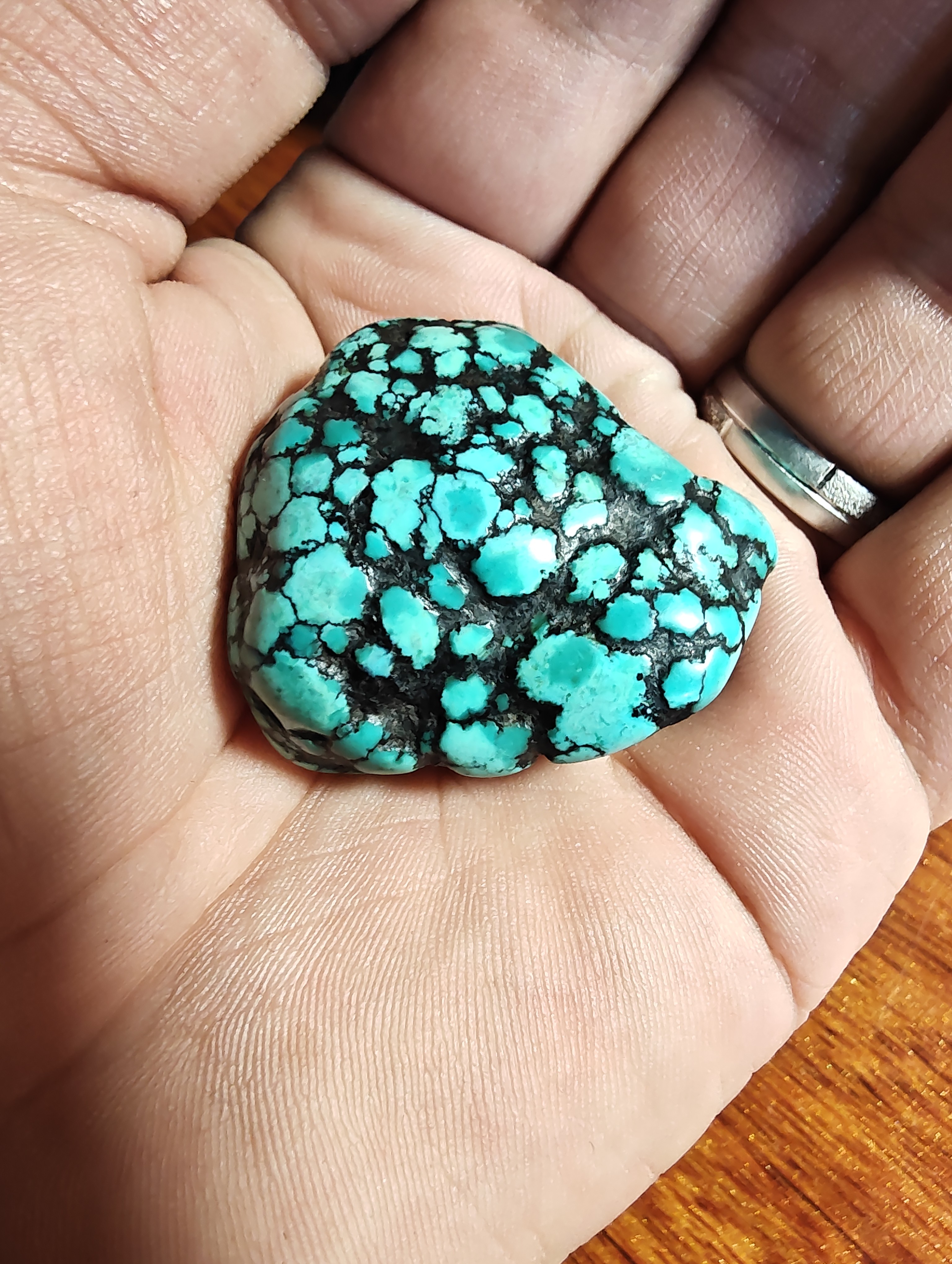 精美的老藏松吊坠