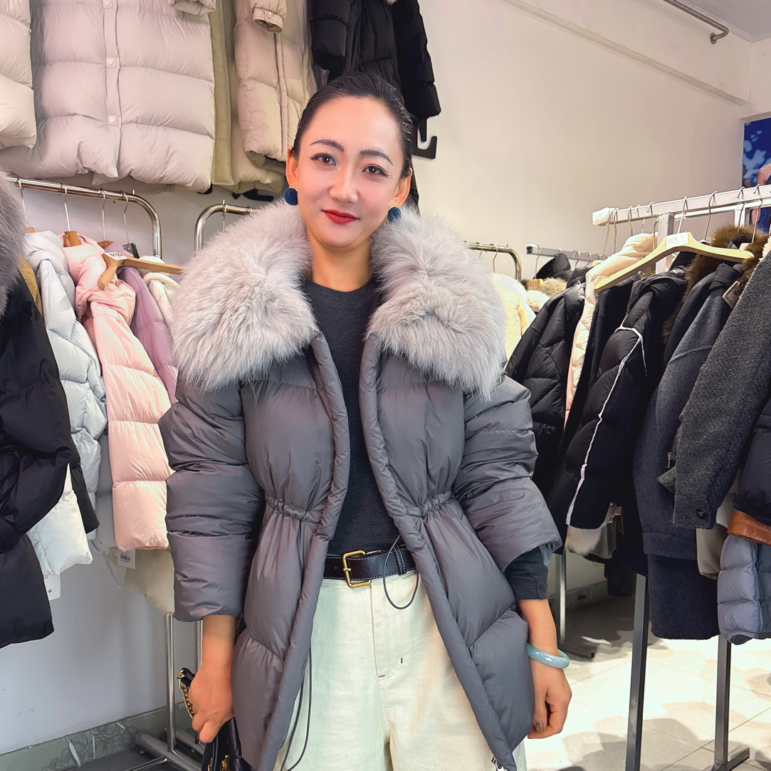 新款韩系大狐狸毛领收腰加厚白鸭绒女士冬季中长款羽绒