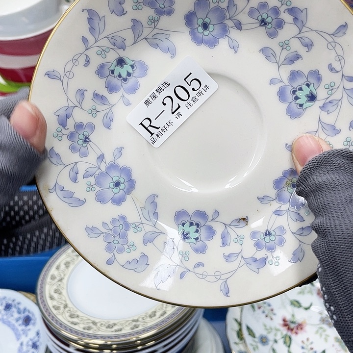 如*205 美丽的咖啡杯呀