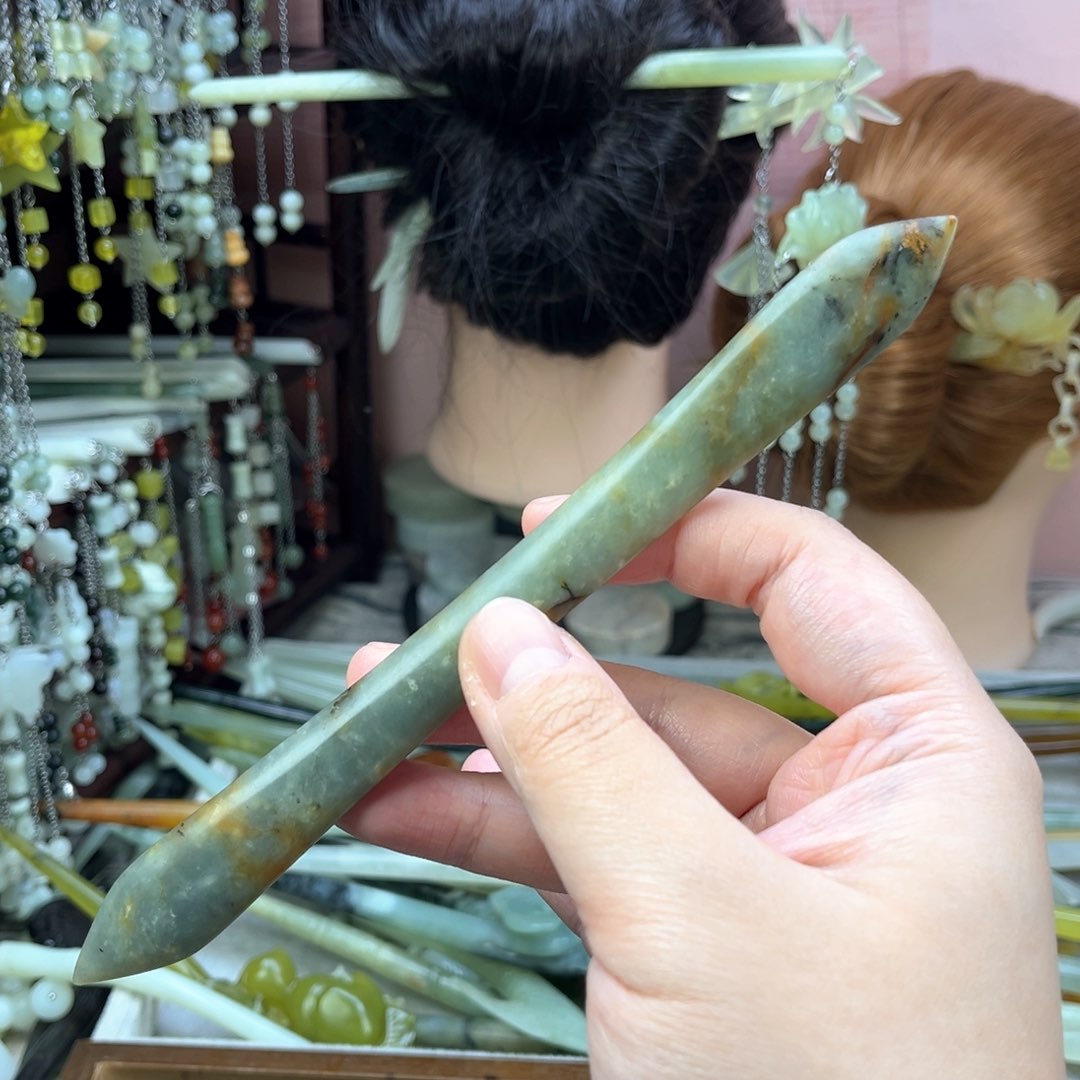 蛇纹石玉发饰未镶嵌长度18.5厘米左右