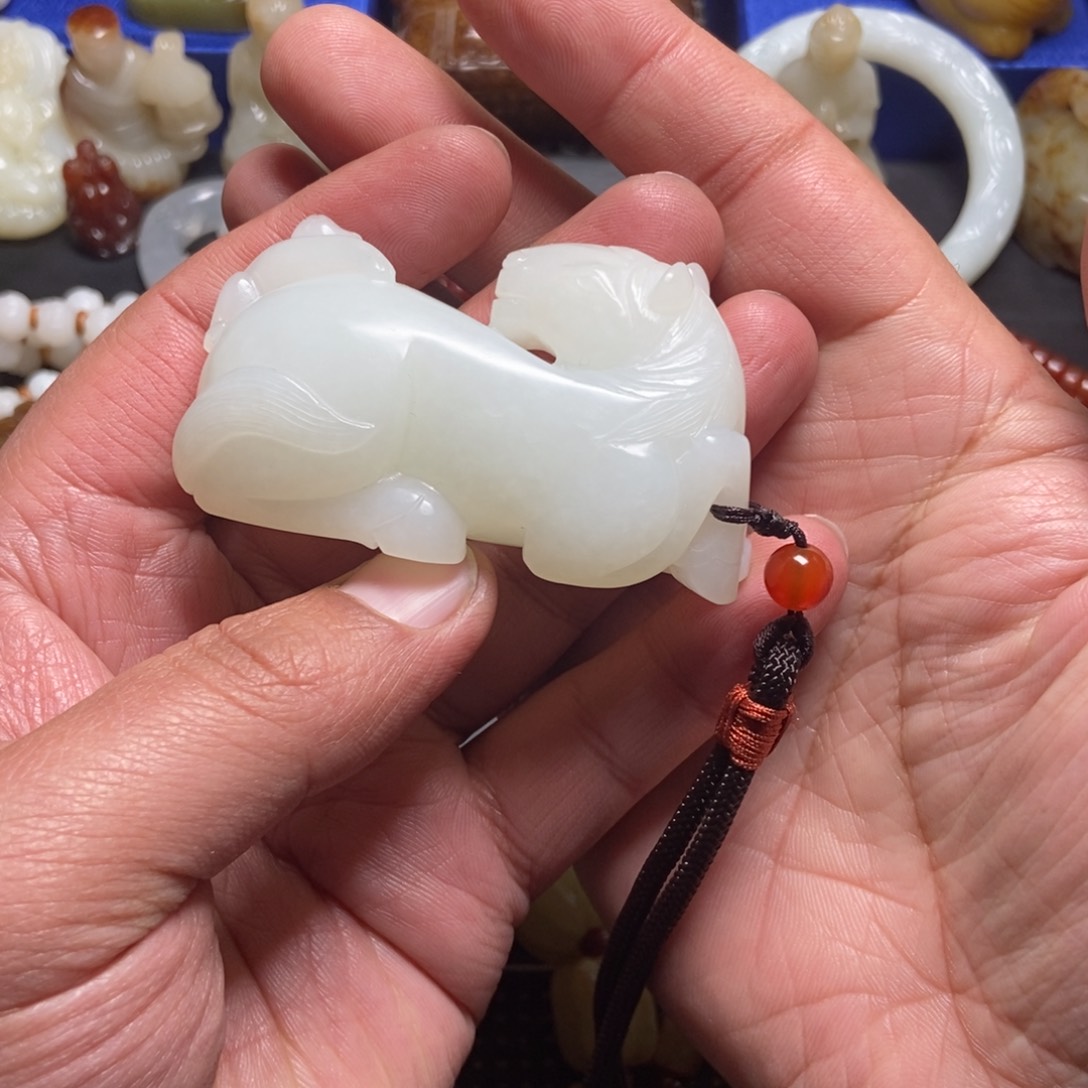 和田玉挂件未镶嵌古**韵