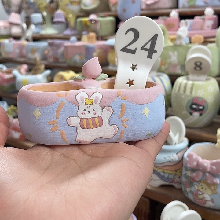 24….手工手绘花盆