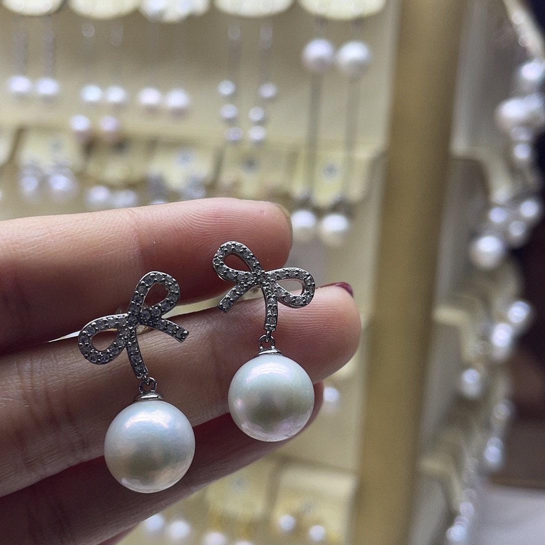 银S925镶嵌淡水珍珠耳饰