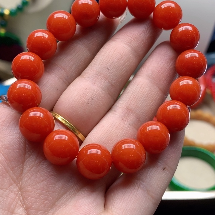 翡翠颈饰未镶嵌吊坠