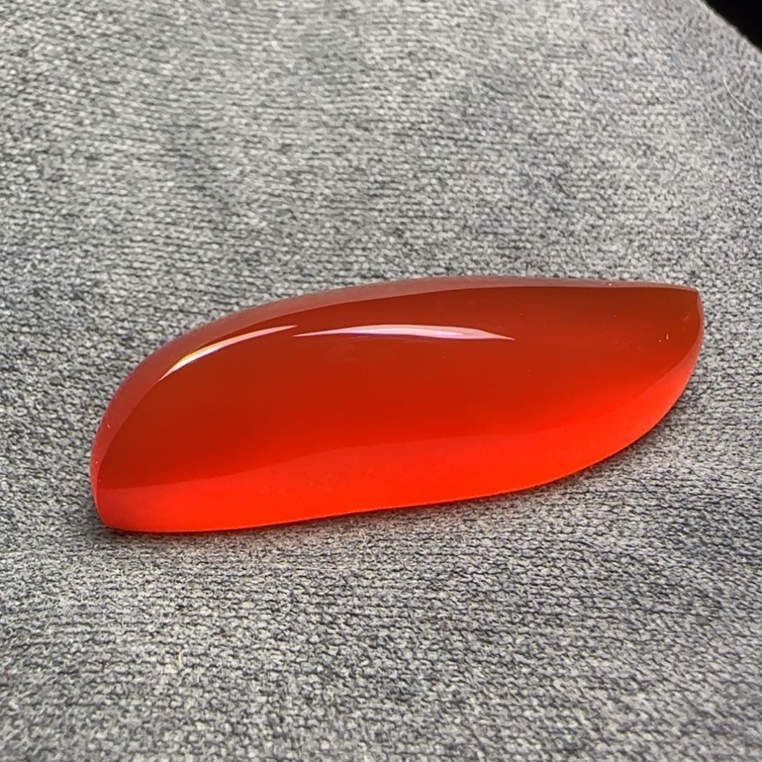 未镶嵌精品随型马眼南红玛瑙