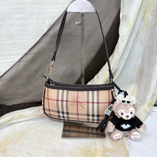 95新 BURBERRY/博柏利 战马格纹单肩腋下包