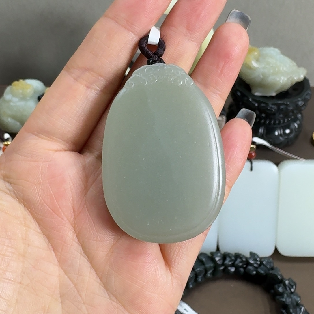 和田玉未镶嵌吊坠(不含链)