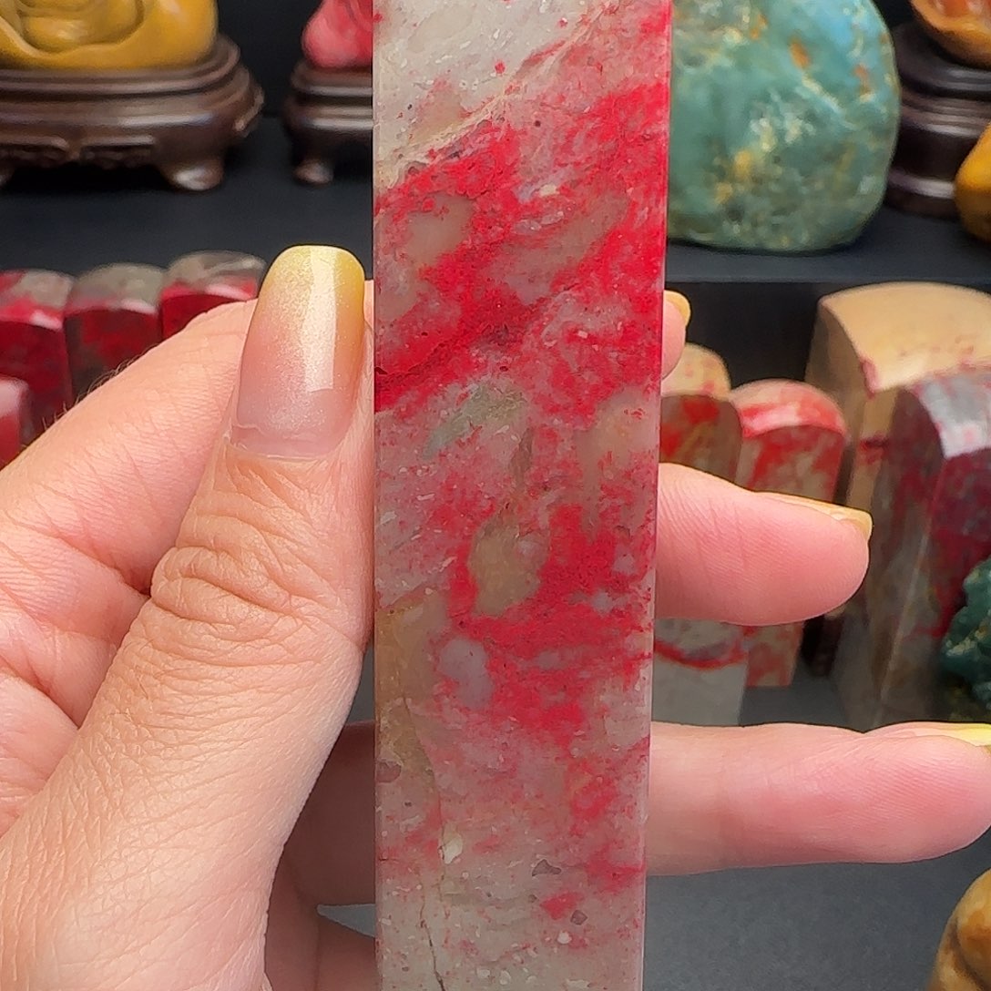 昌化石昌化鸡血石