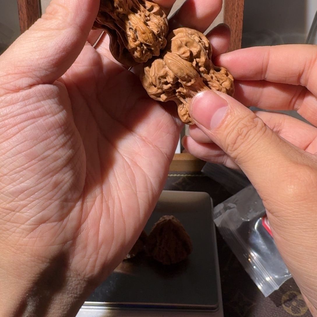 ****亮文玩核桃吊坠花生