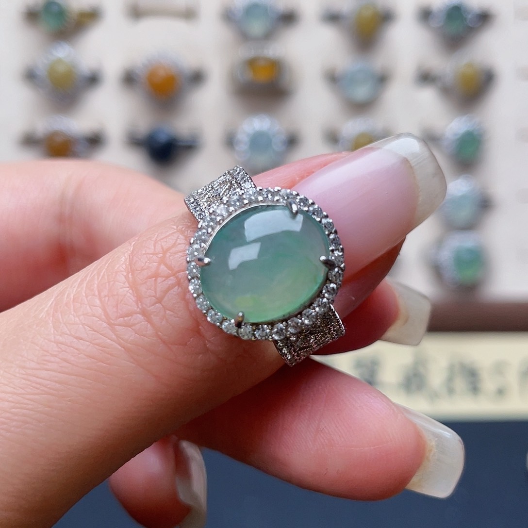 翡翠戒指未镶嵌戒指