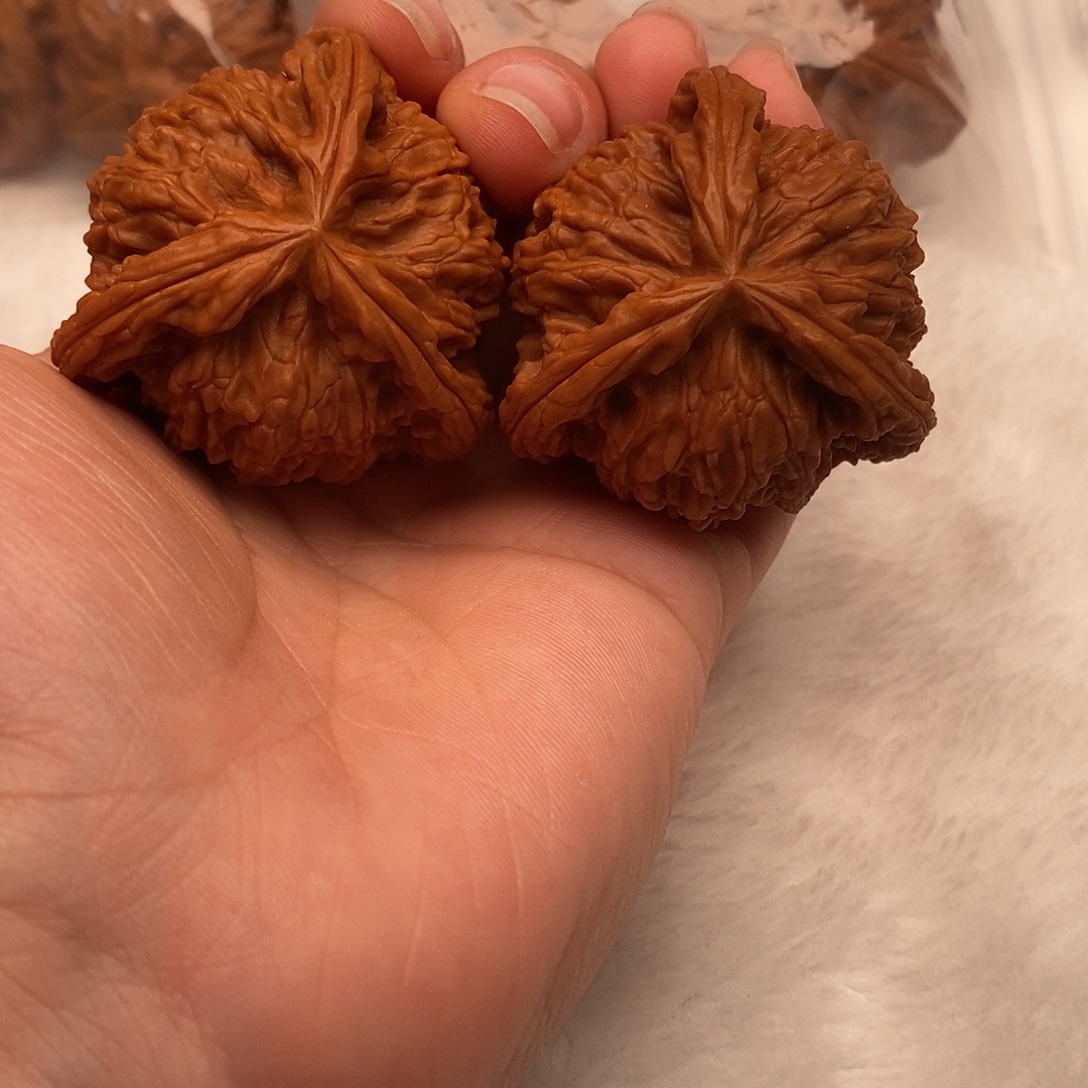 晚***秋吊坠文玩核桃三棱