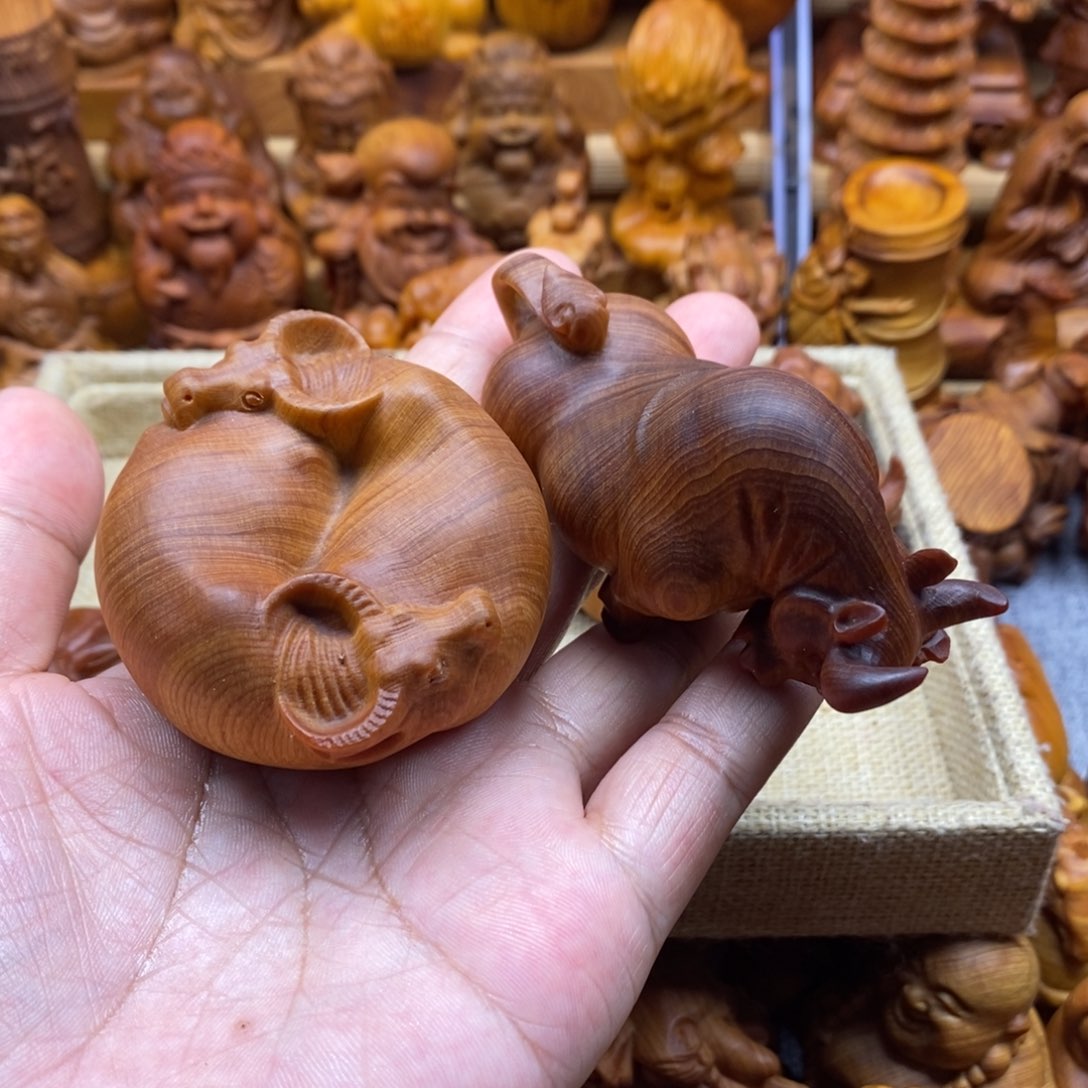 柏木（崖柏）刘*2个牛