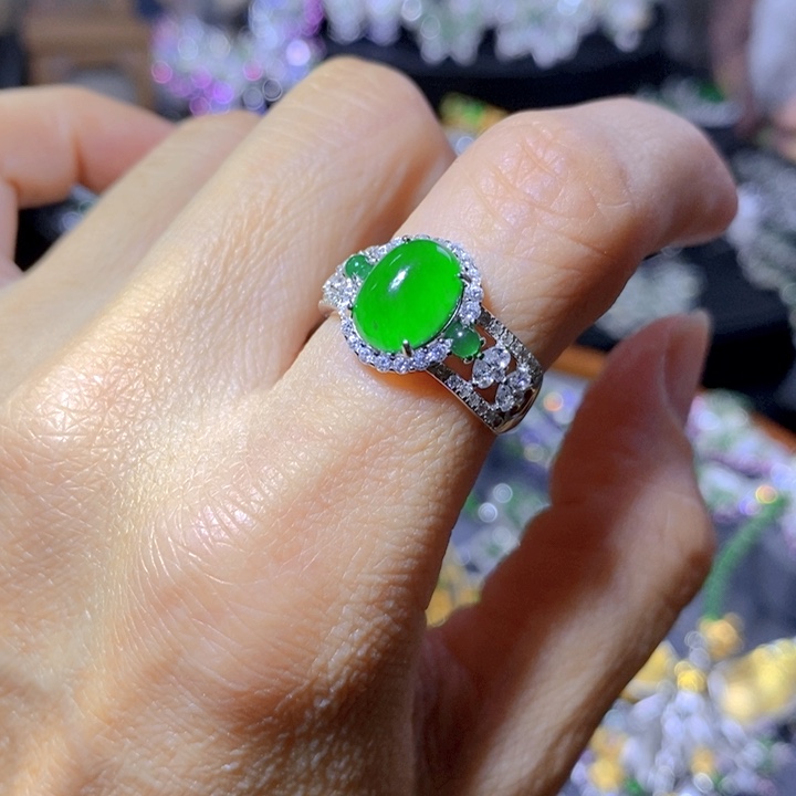 翡翠戒指银S925镶嵌天然翡翠