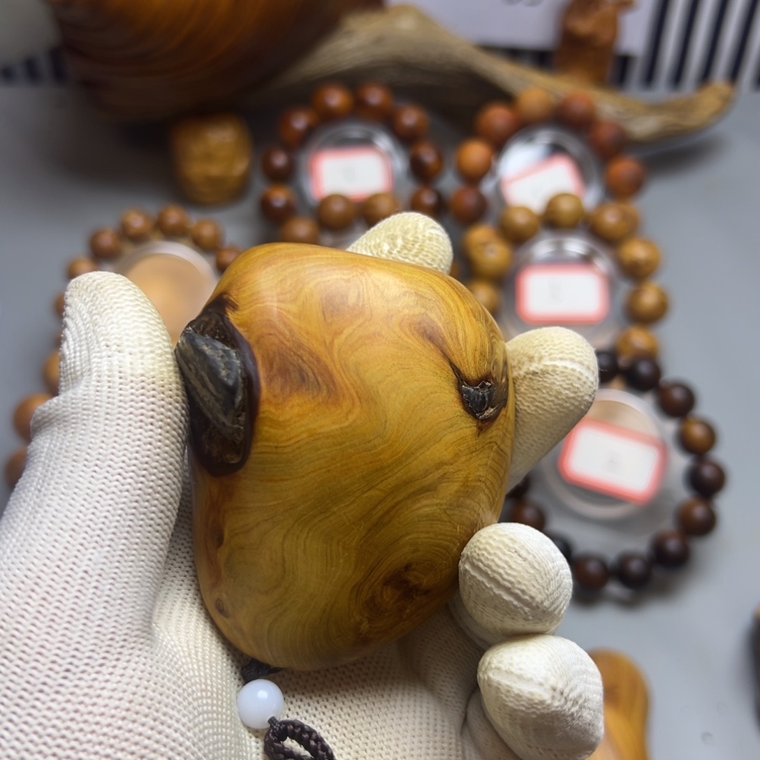 木质类太行崖柏包石头手把吧