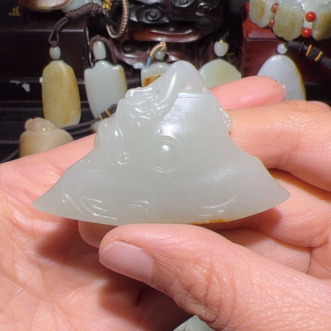 和田玉（子料）未镶嵌颈饰