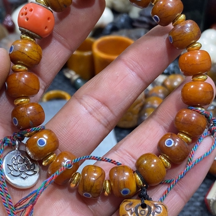 滴血莲花菩提吊坠