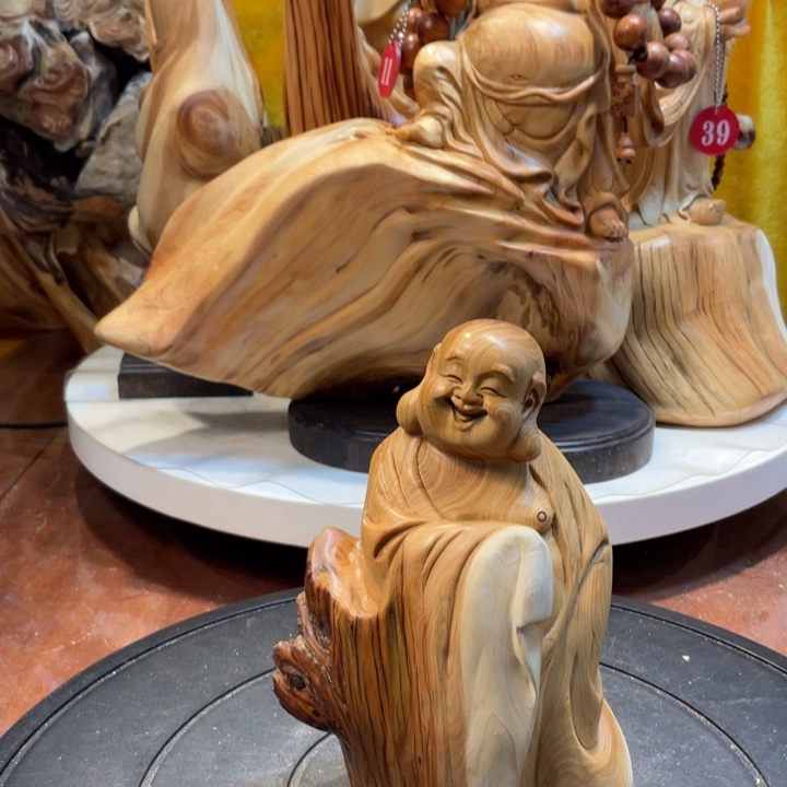 柏木（崖柏）崖柏   弥勒