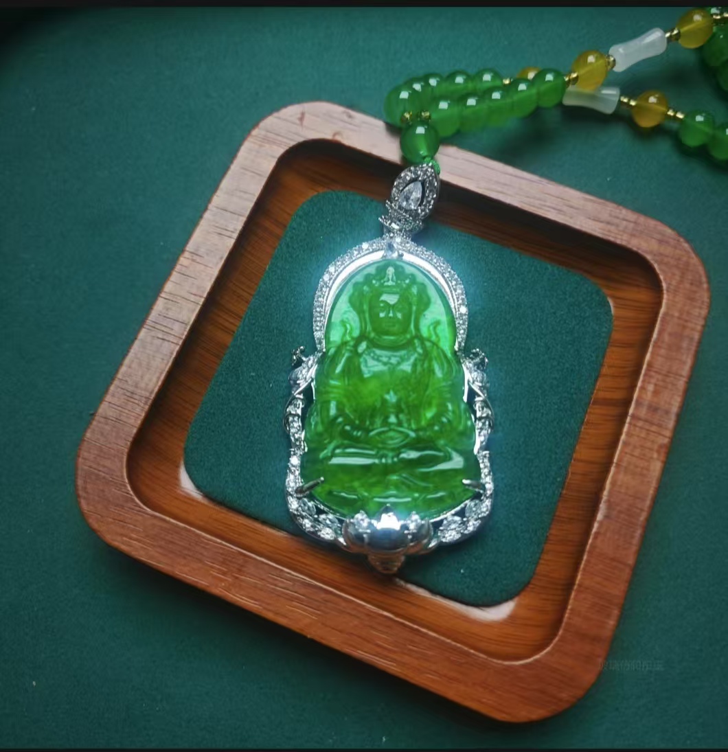 吊坠 甄选吊坠 A1660满绿观音满镶项链