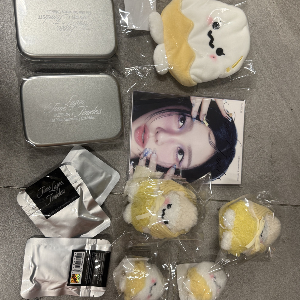 （国现）金泰妍十周年线下快闪official MD