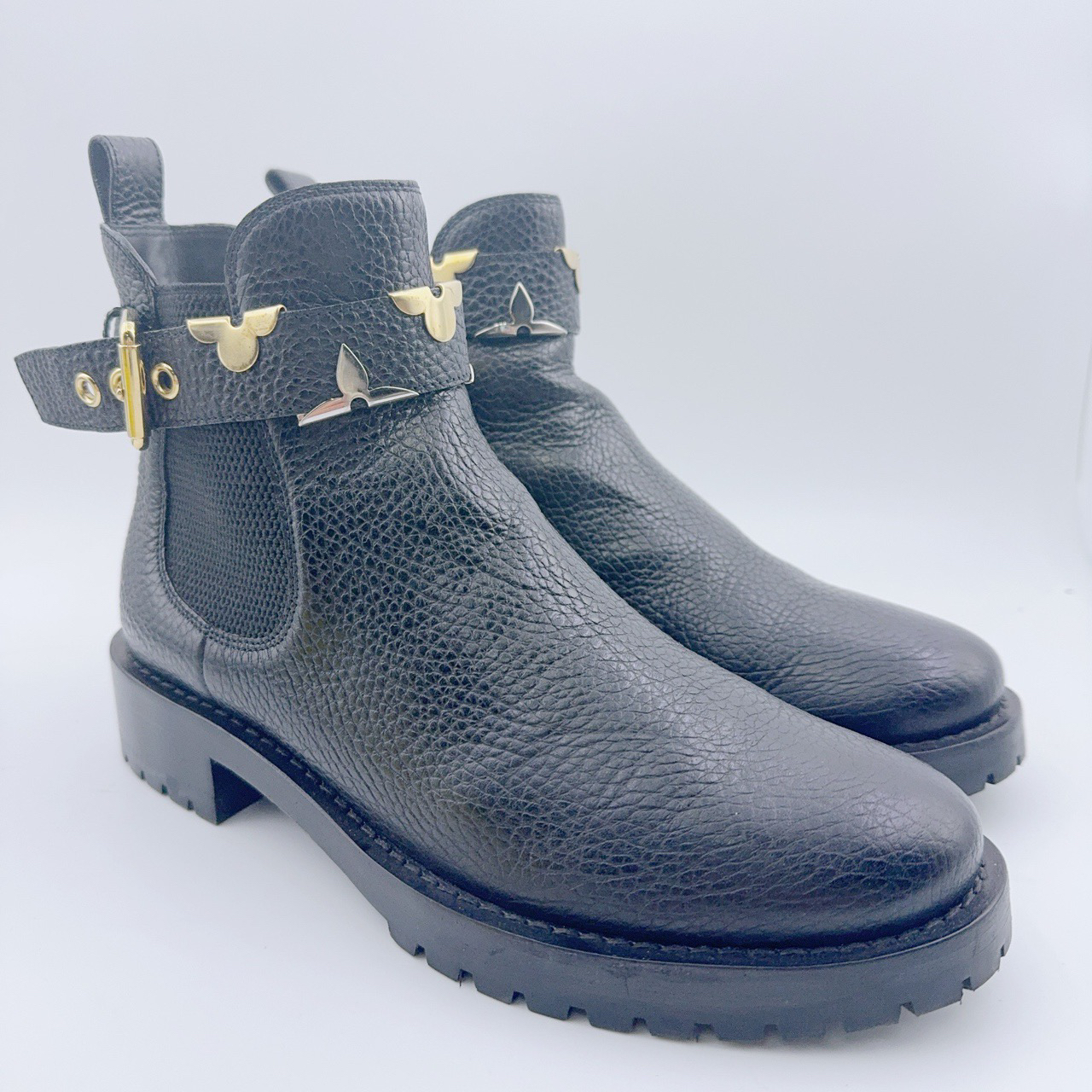 95新 LouisVuitton/路易威登 39码/金色碎花绑带短靴/YM00798