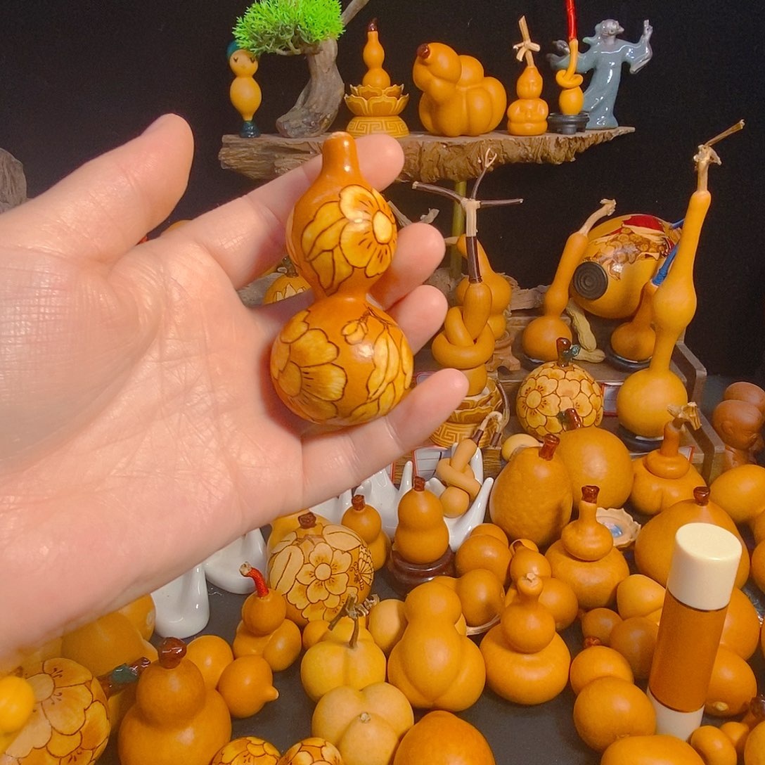 兜***兜咕噜咕噜咕噜咕噜