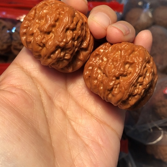 文玩核桃吊坠白狮子39