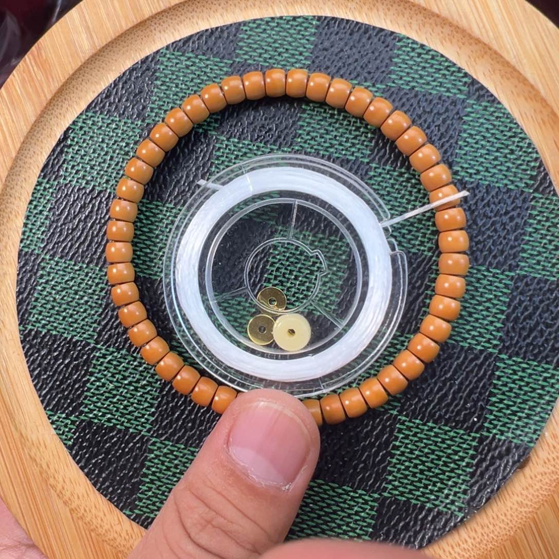 橄榄核吊坠0.55核尖手串
