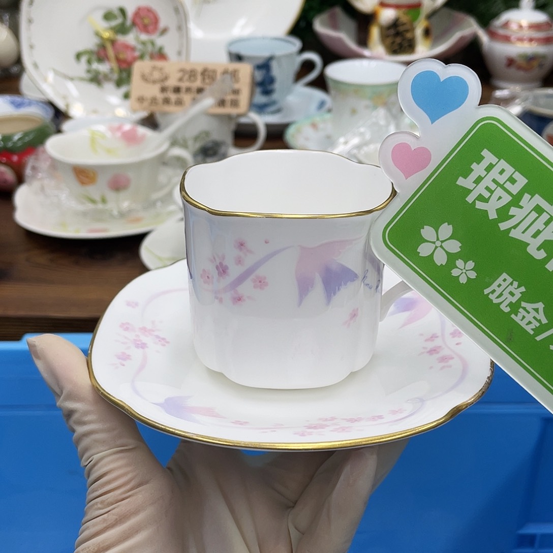 鹿屋家的美丽咖啡杯