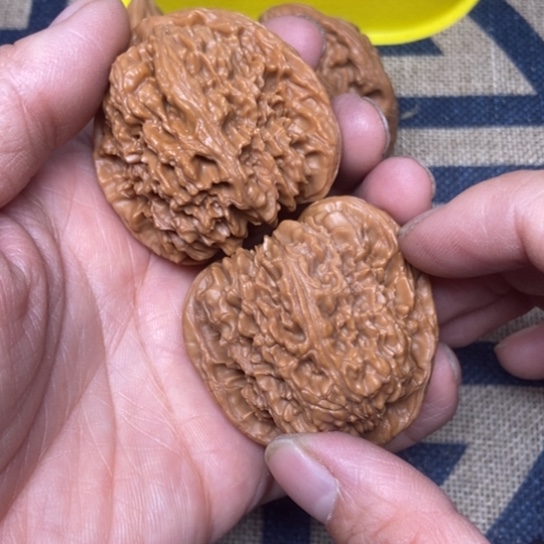 吊坠文玩核桃南疆