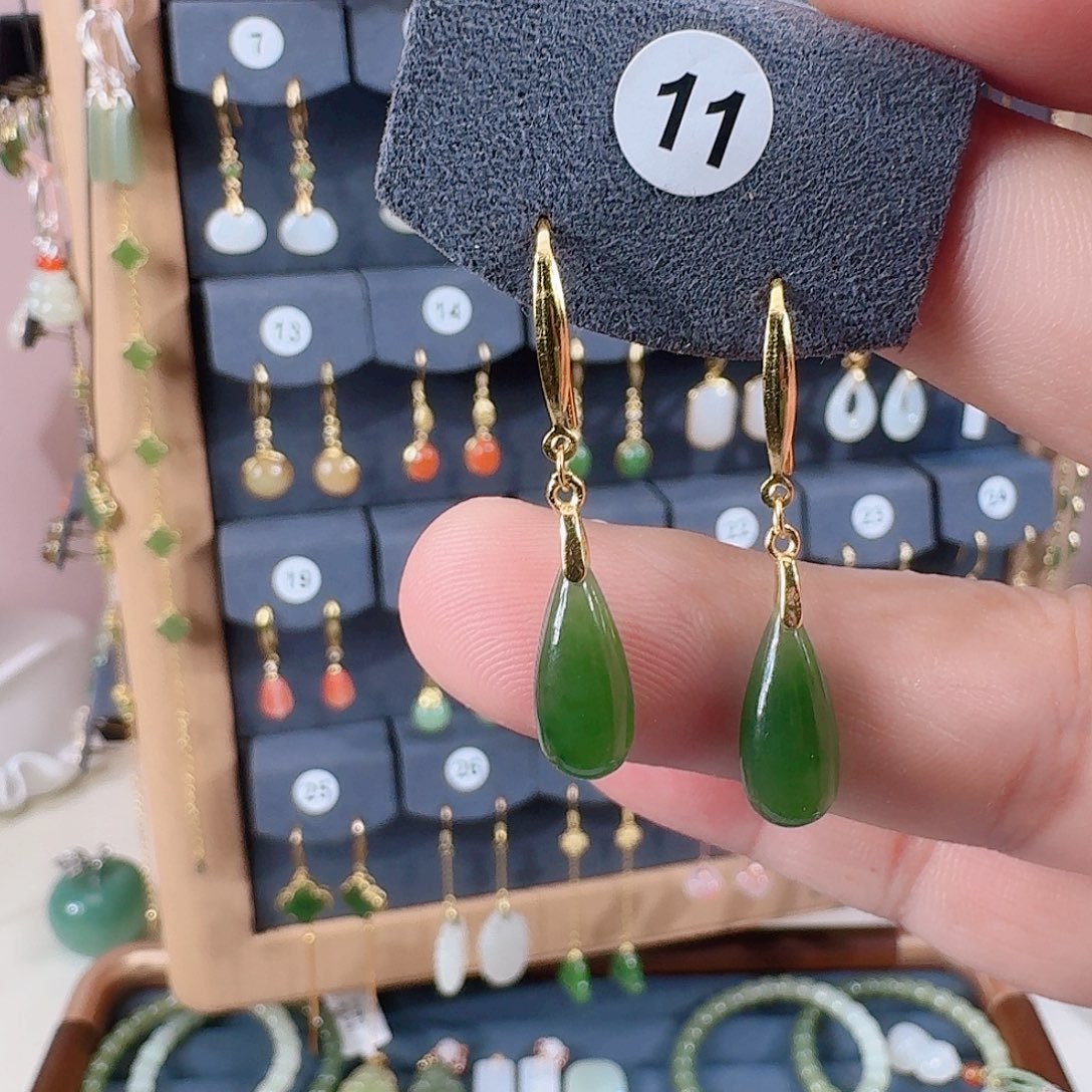 木***缘和田玉银S925镶嵌耳饰