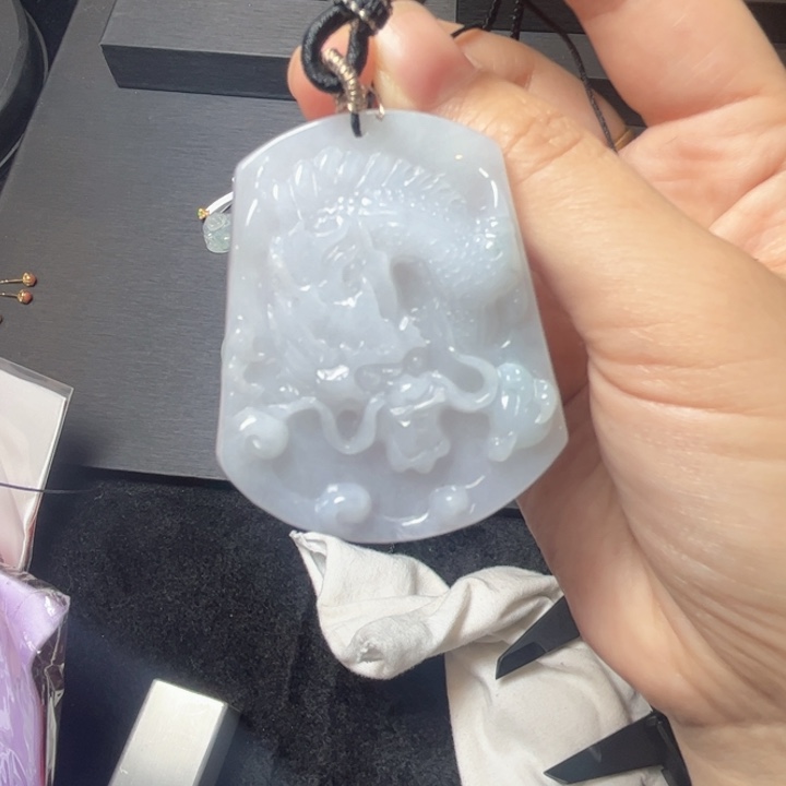 翡翠未镶嵌颈饰纯天然支持复检