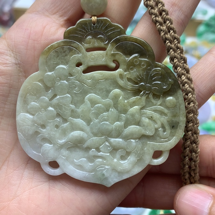 颈饰未镶嵌翡翠翡翠