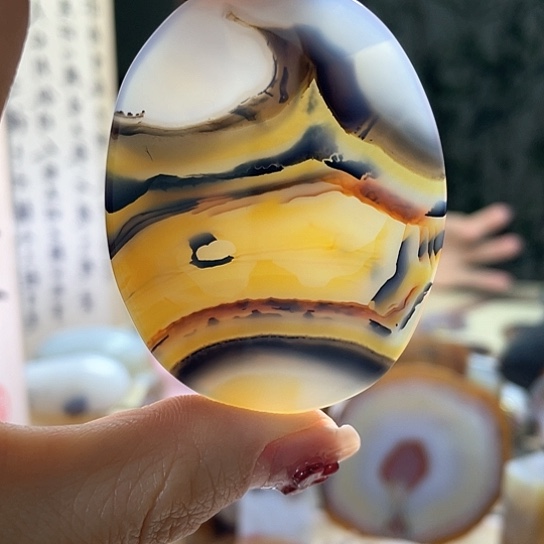 玛瑙/玉髓颈饰未镶嵌