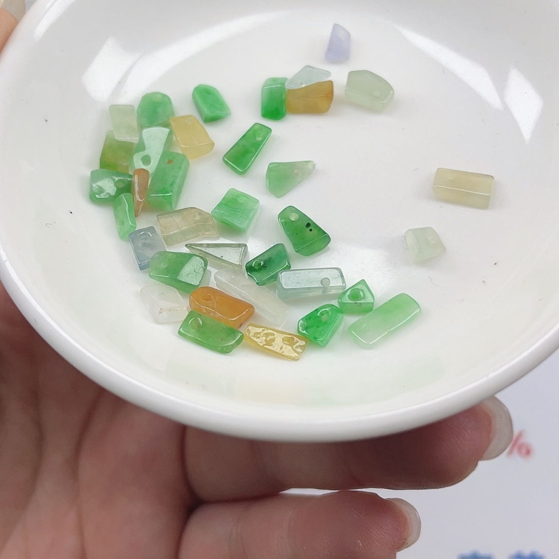 翡翠散珠翡翠碎石35颗