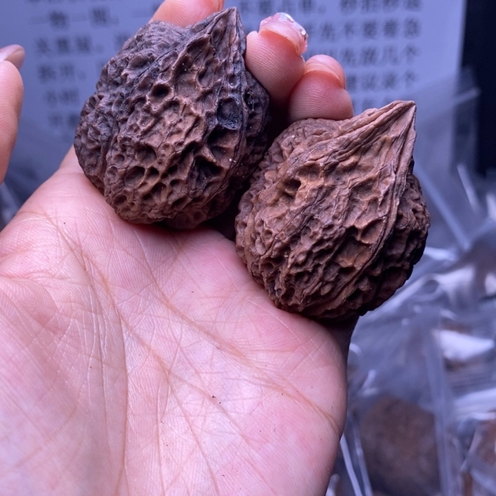 核桃云南野生铁核桃35号37mm