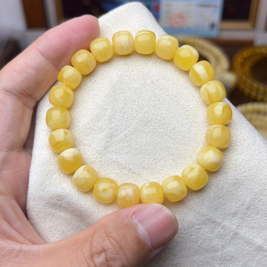 未镶嵌琥珀裸石9.5老型